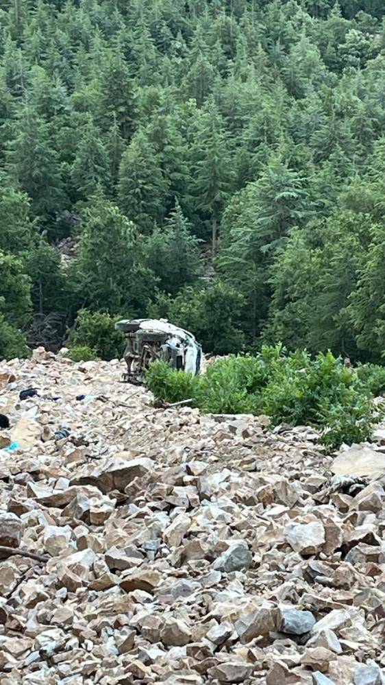 Yayla yolunda feci kaza: 3 ölü, 1 çocuk yaralı 2